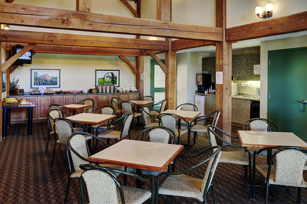 Lakeview Inns & Suites - Okotoks Kamer foto